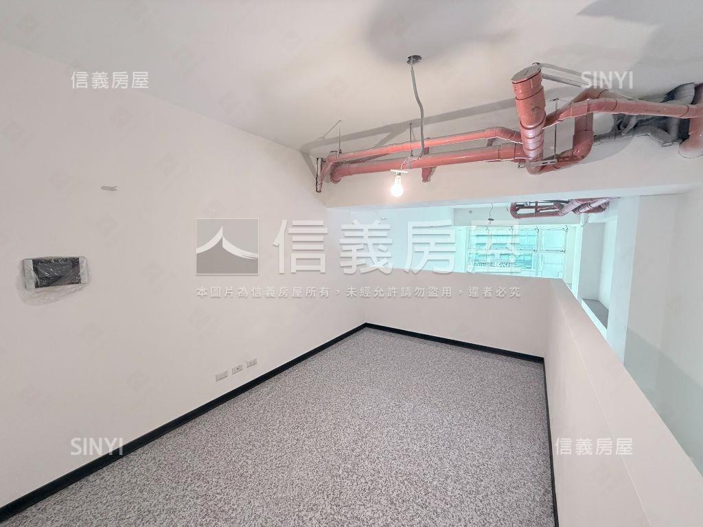 御寶金店面＃挑高大空間房屋室內格局與周邊環境