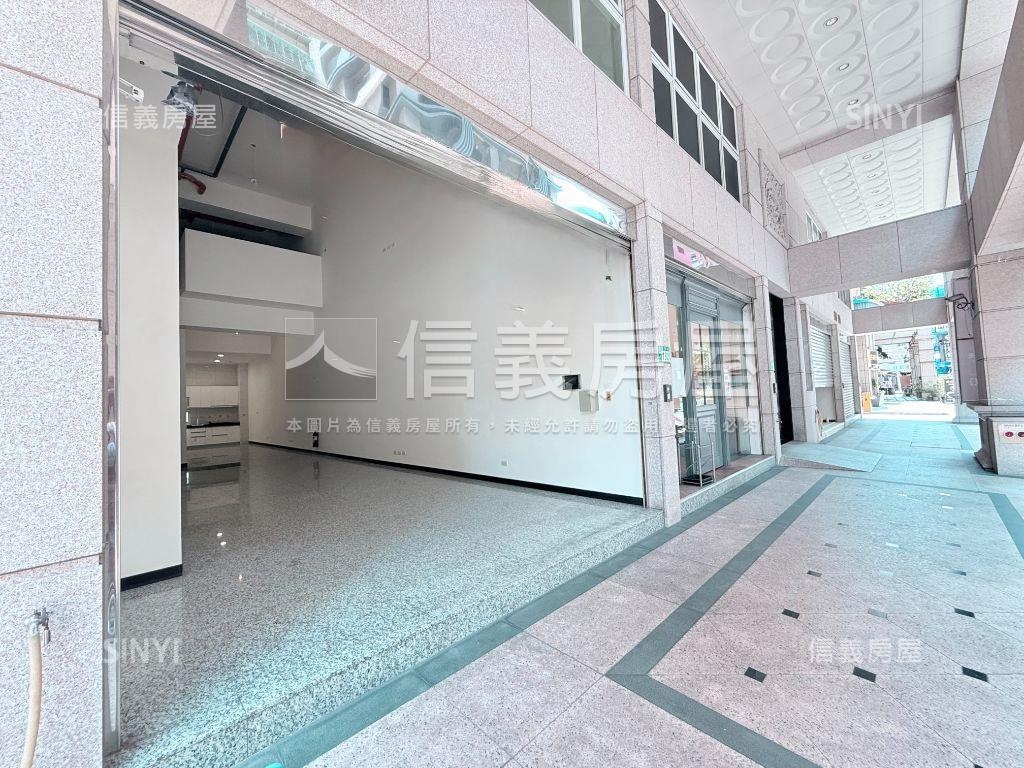 御寶金店面＃挑高大空間房屋室內格局與周邊環境