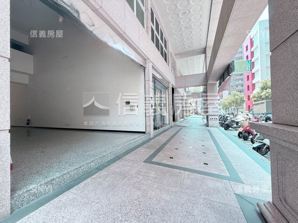 御寶金店面＃挑高大空間房屋室內格局與周邊環境