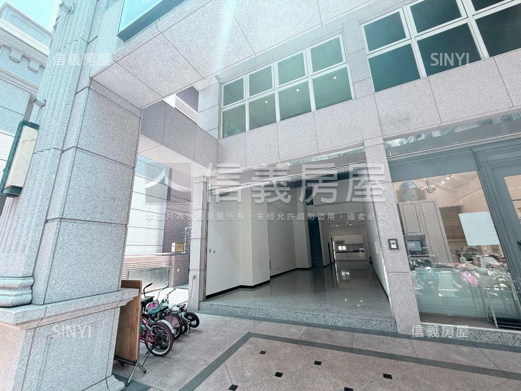 御寶金店面＃挑高大空間房屋室內格局與周邊環境