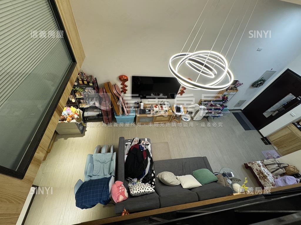 華中捷仕堡挑高大空間房屋室內格局與周邊環境