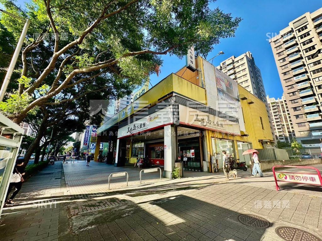 丰上景觀綠意三房車位房屋室內格局與周邊環境