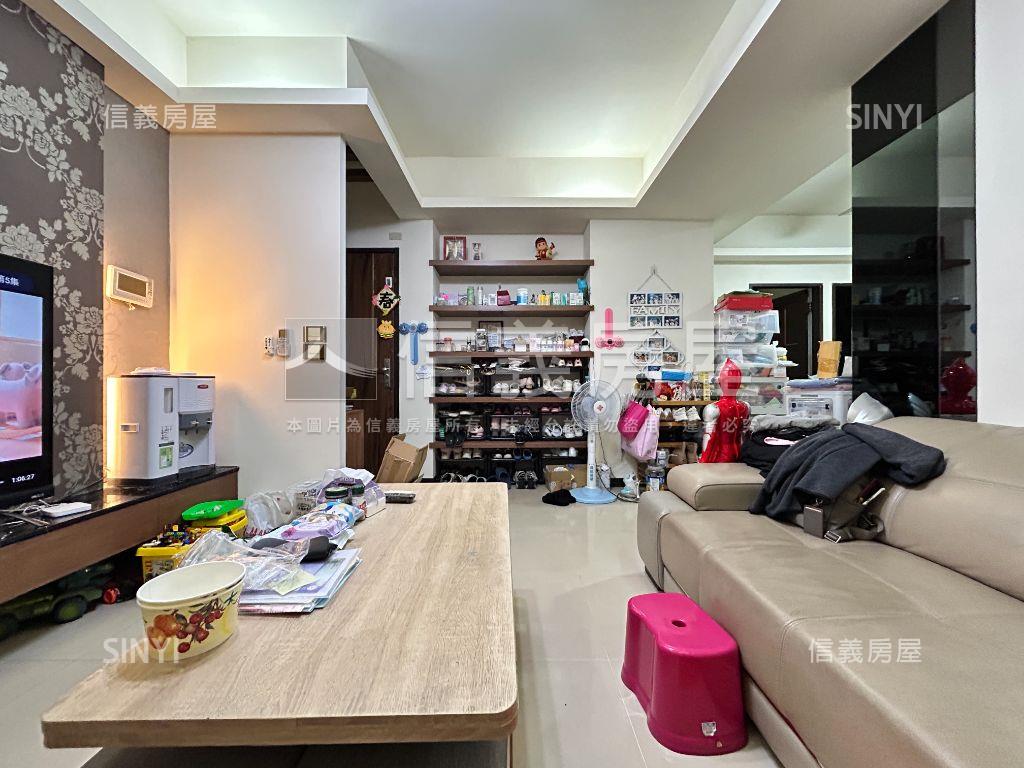 新視界優質電梯三房房屋室內格局與周邊環境