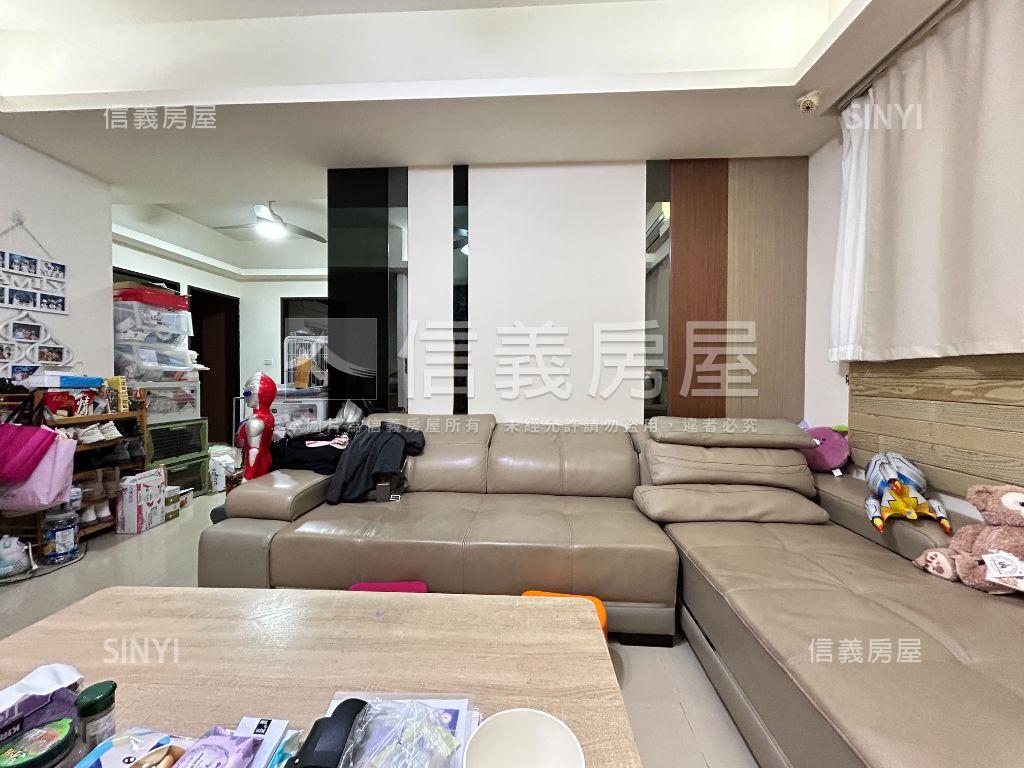 新視界優質電梯三房房屋室內格局與周邊環境