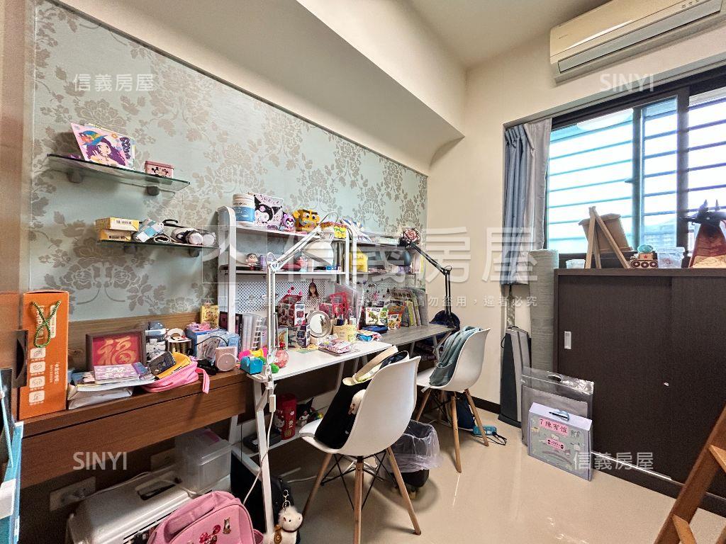 新視界優質電梯三房房屋室內格局與周邊環境