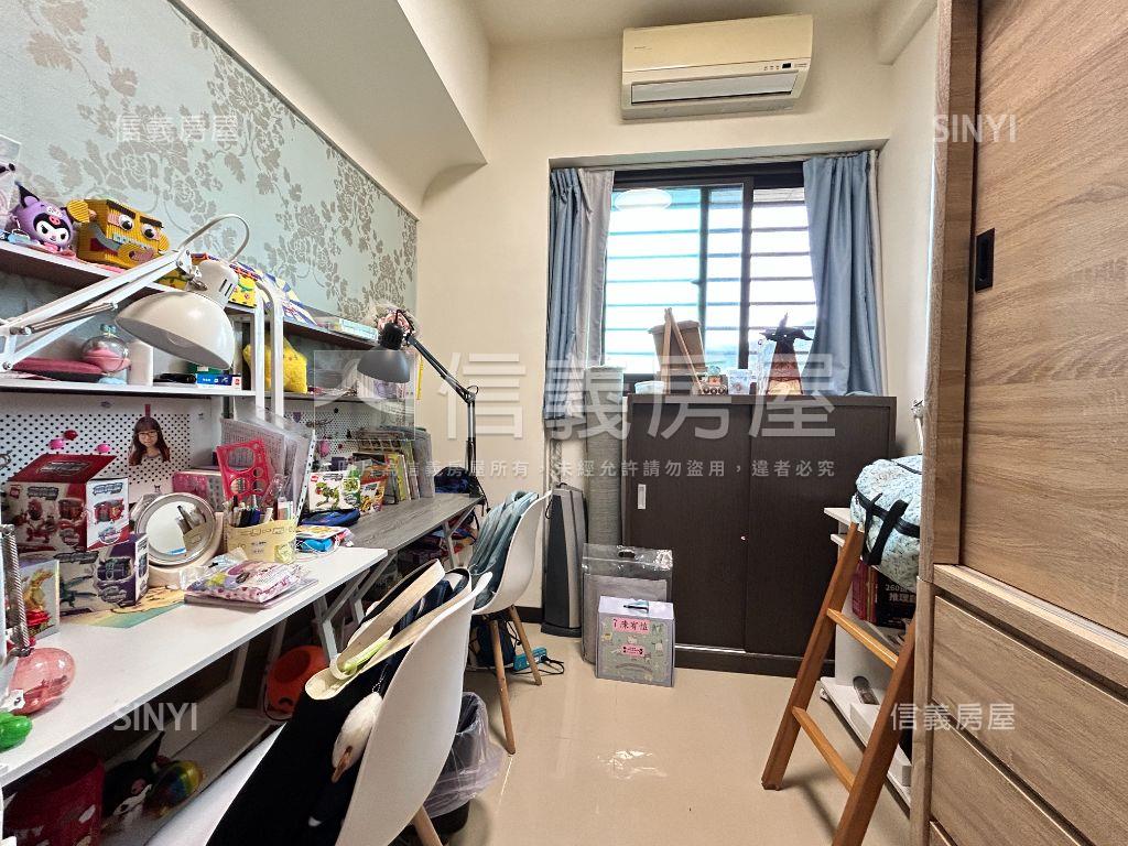 新視界優質電梯三房房屋室內格局與周邊環境