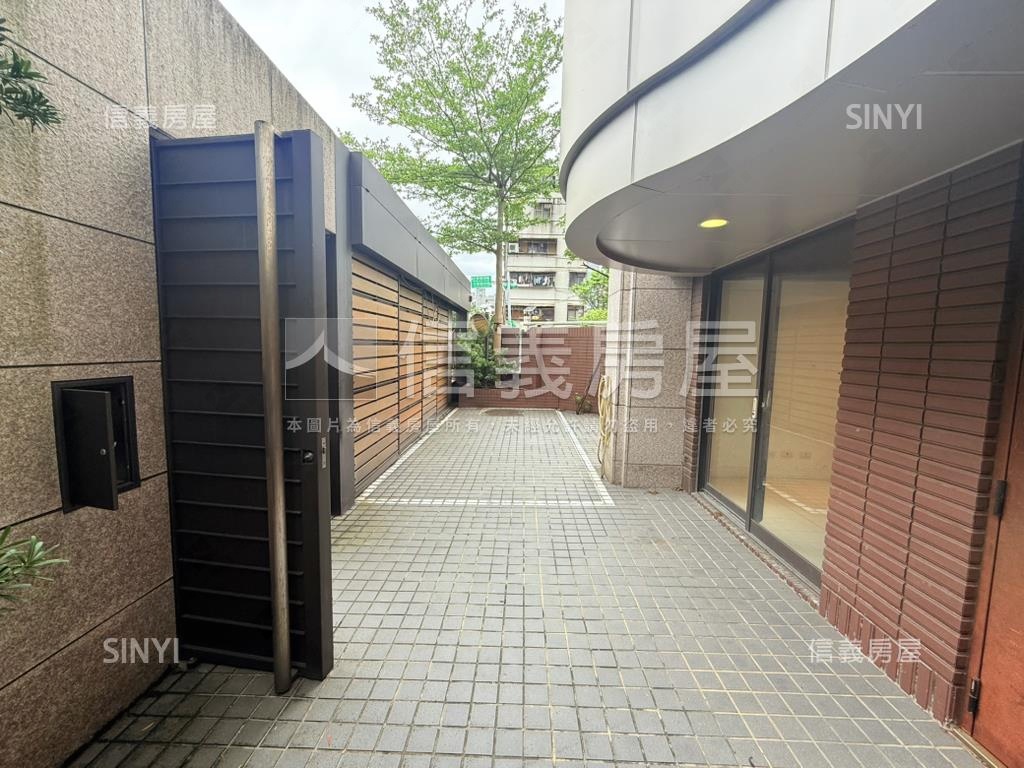 奇岩可居一樓稀有釋出房屋室內格局與周邊環境