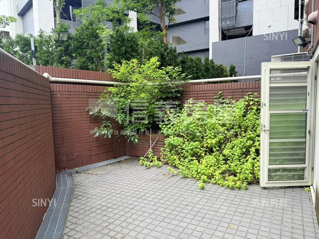 奇岩可居一樓稀有釋出房屋室內格局與周邊環境