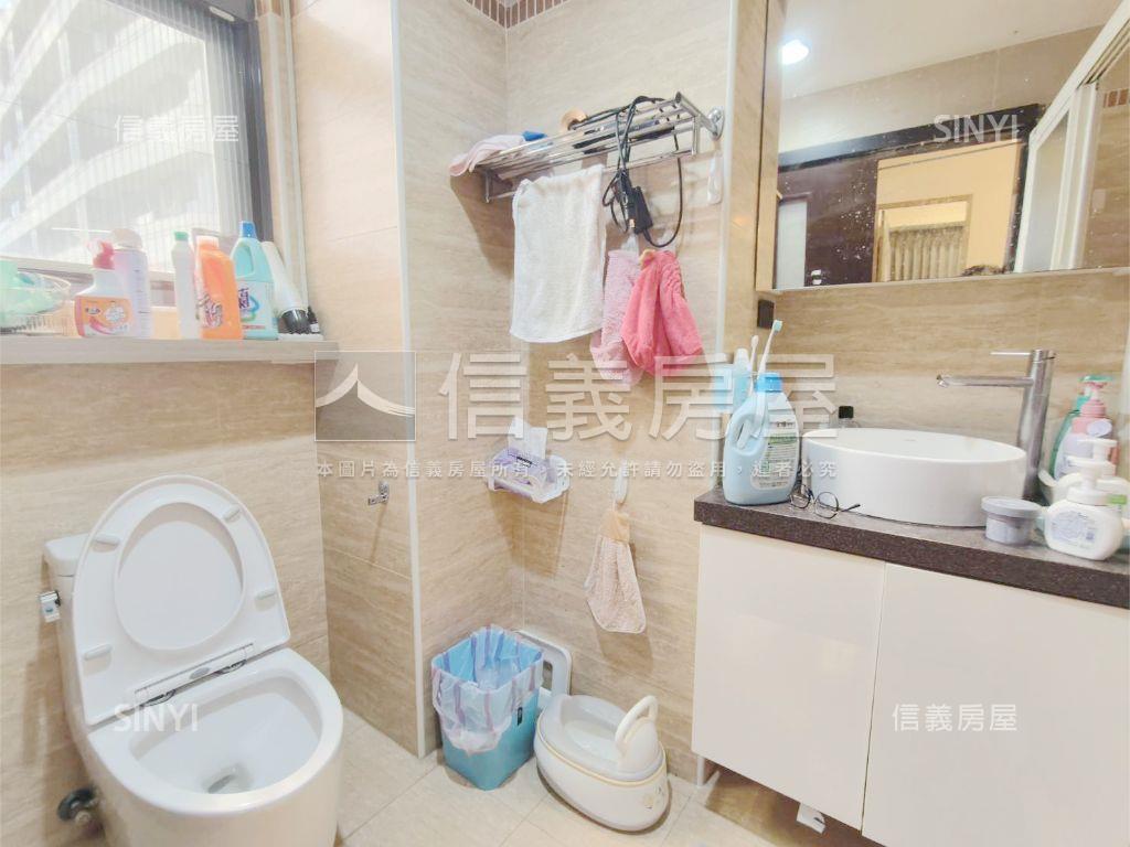 超級Ｆ１小資美妝兩房房屋室內格局與周邊環境