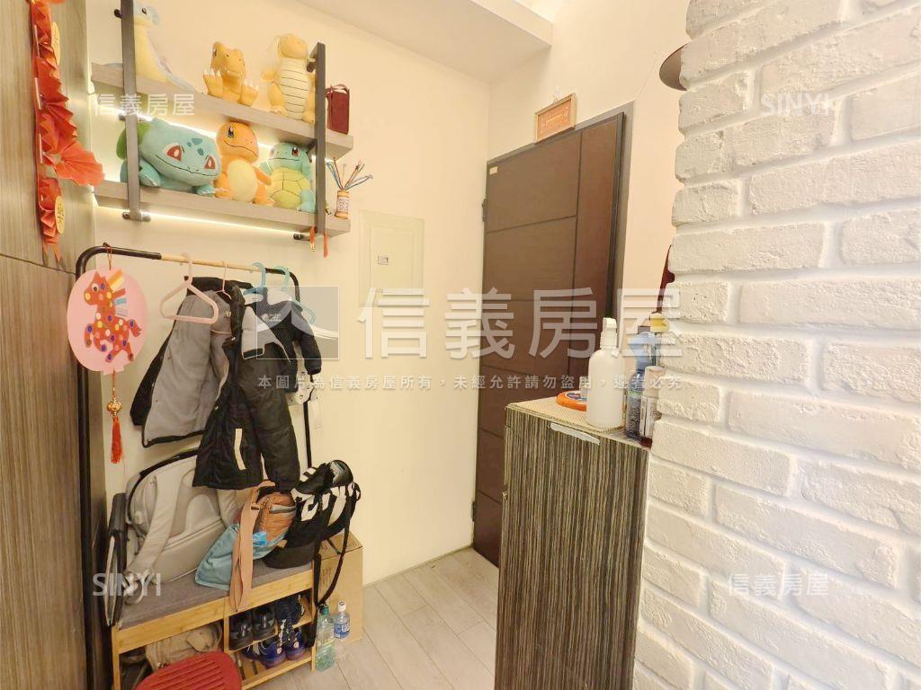 超級Ｆ１小資美妝兩房房屋室內格局與周邊環境