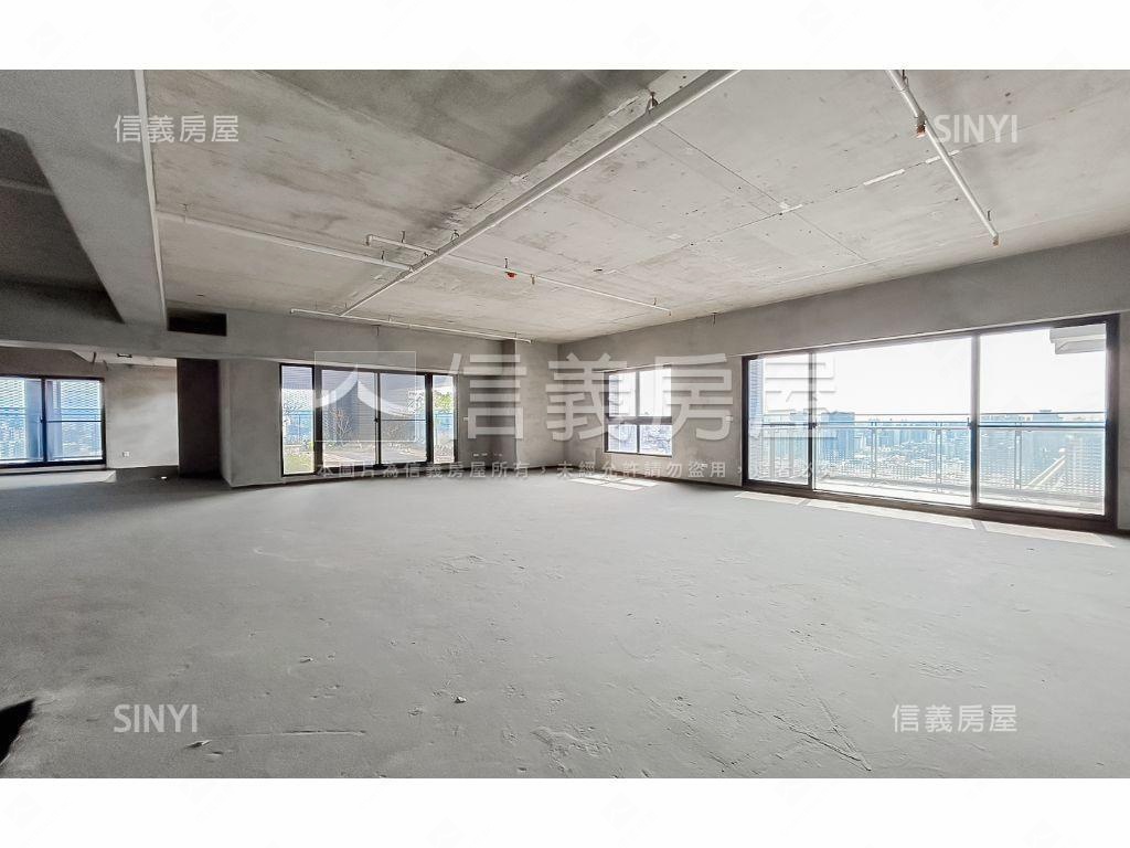 夏朵一層一戶景觀宅房屋室內格局與周邊環境