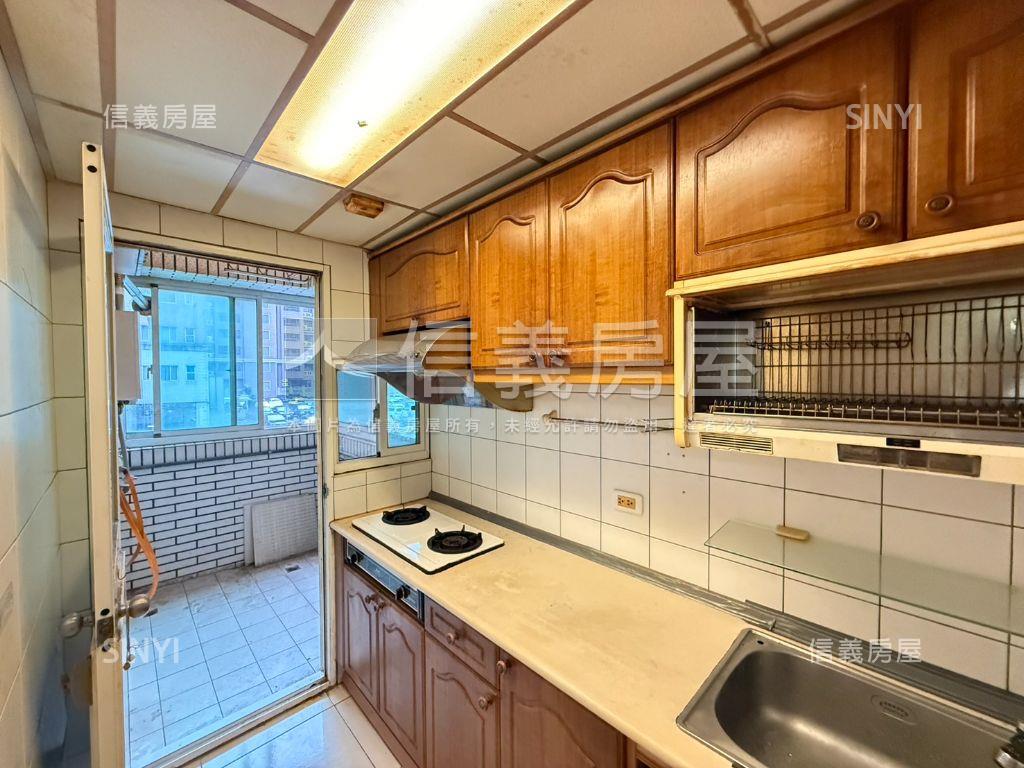 下南崁低總價兩房車位房屋室內格局與周邊環境