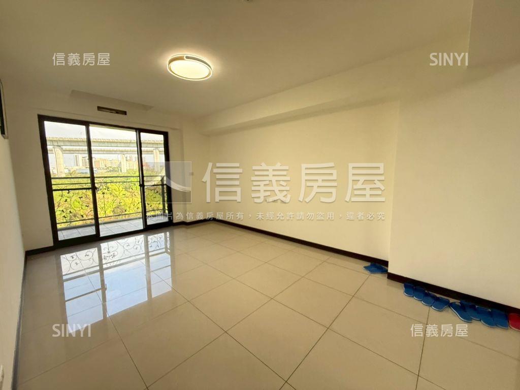 櫻花景觀三房車位房屋室內格局與周邊環境