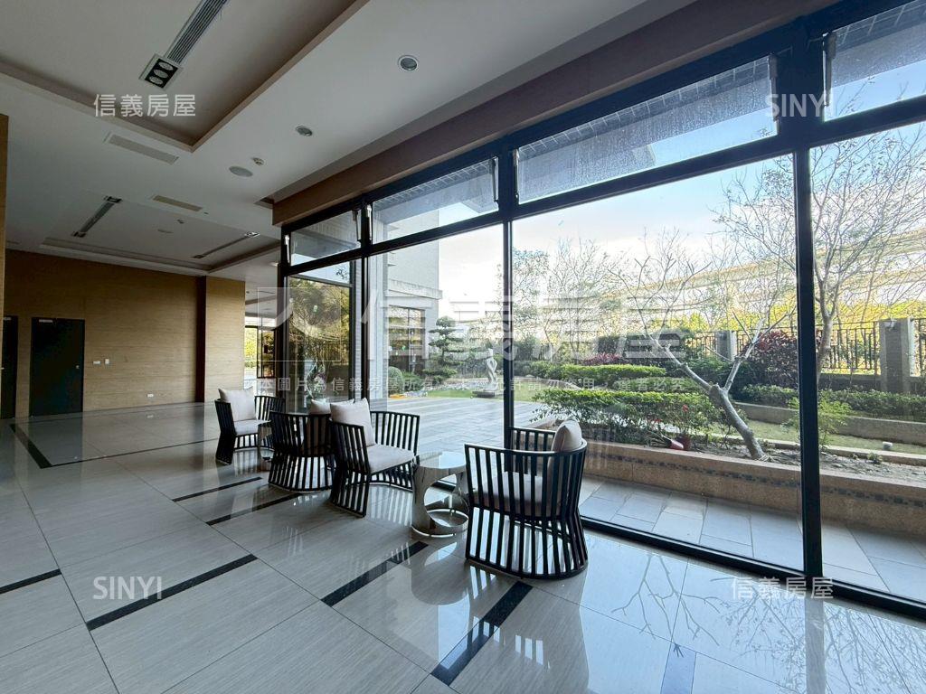 櫻花景觀三房車位房屋室內格局與周邊環境