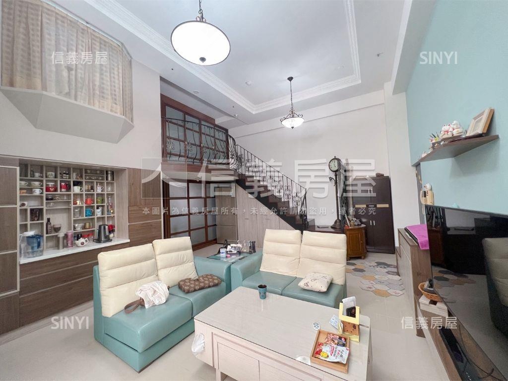 美妝文普．２＋２帶車位房屋室內格局與周邊環境