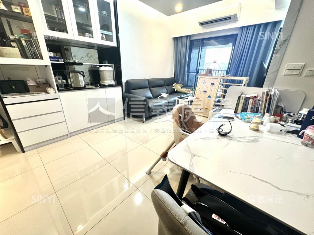 新月天地面河景溫馨三房房屋室內格局與周邊環境