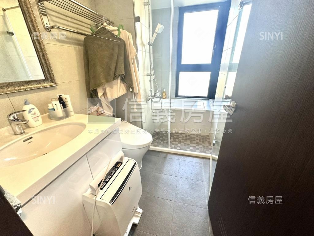 新月天地面河景溫馨三房房屋室內格局與周邊環境