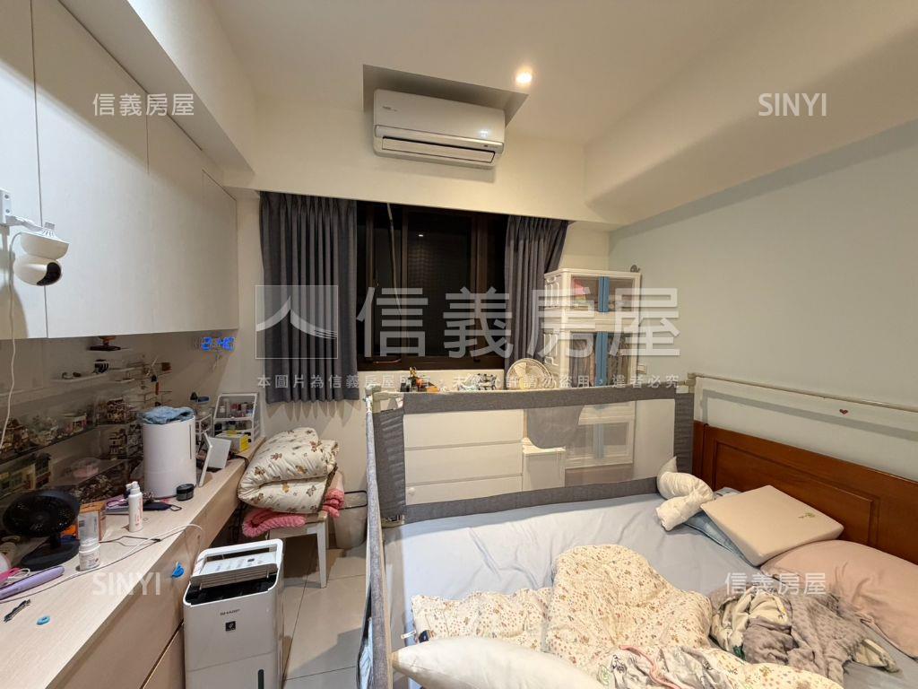 櫻花時代三房車位房屋室內格局與周邊環境