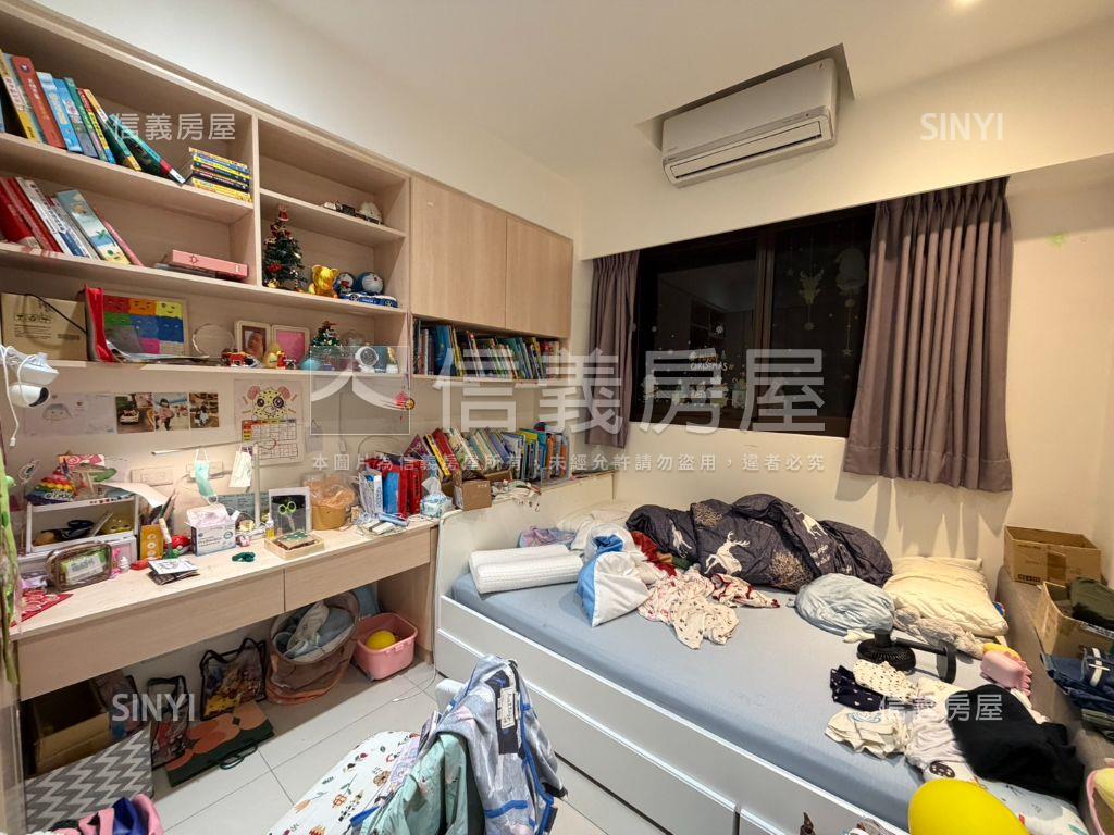 櫻花時代三房車位房屋室內格局與周邊環境