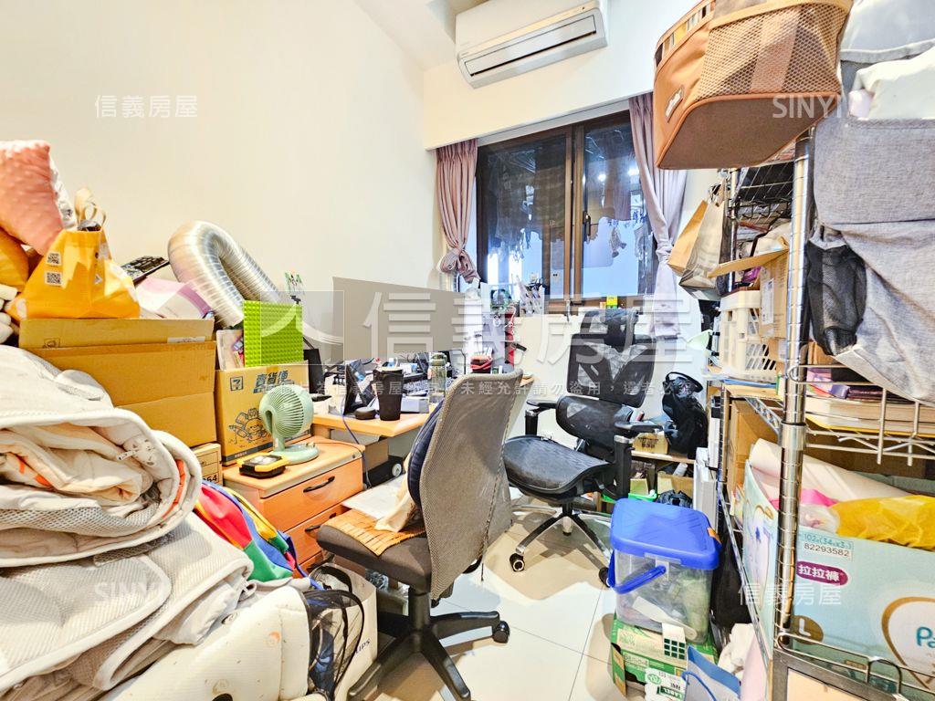 櫻花時代三房車位房屋室內格局與周邊環境