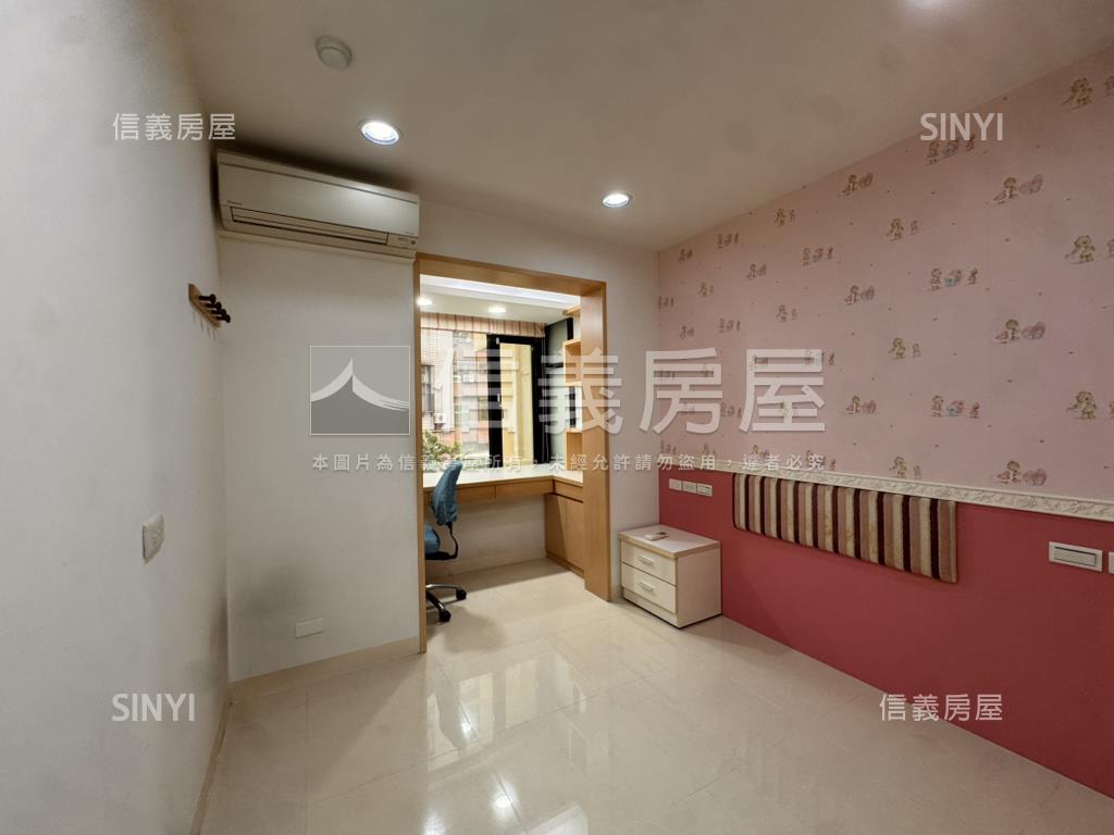 近未來Ｇ１０裝潢美透天房屋室內格局與周邊環境