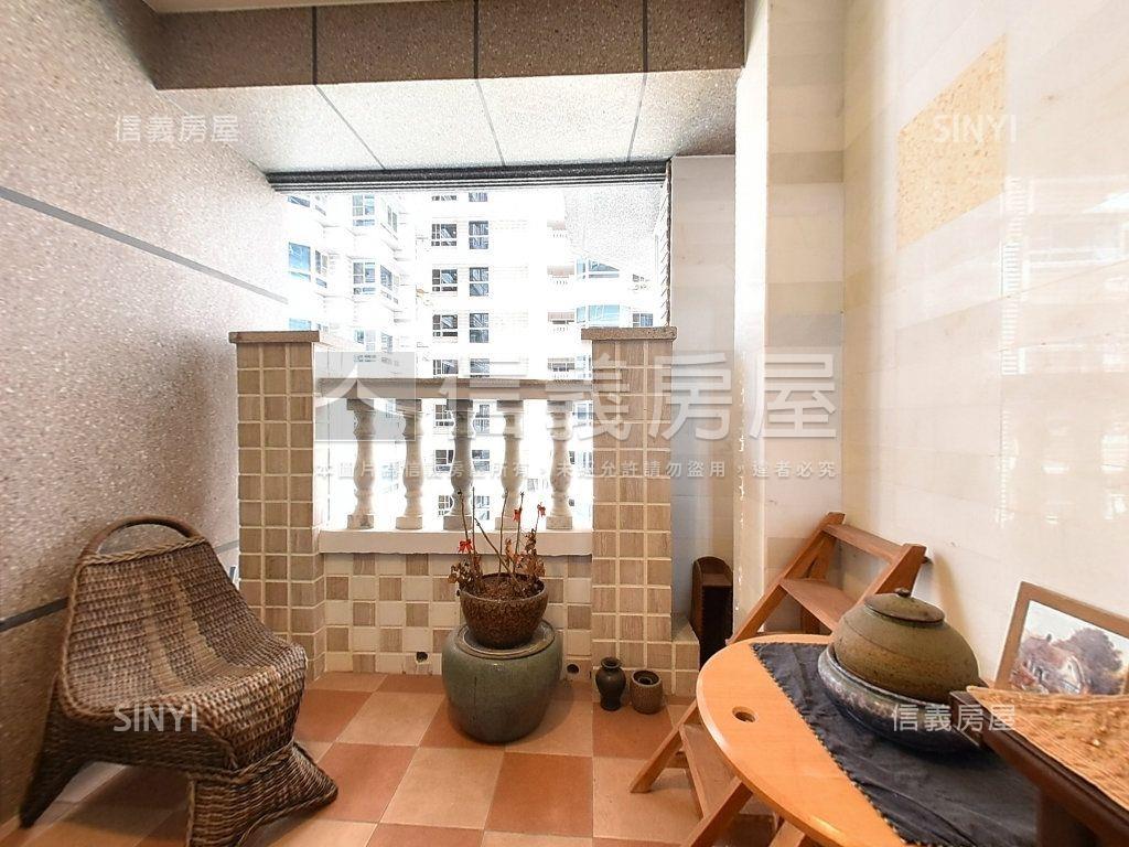 玉上園大四房雙車位房屋室內格局與周邊環境