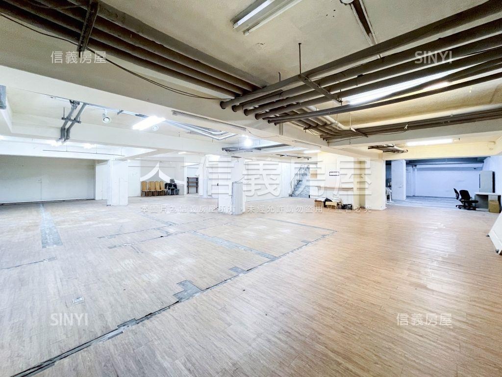 松竹路角間店面房屋室內格局與周邊環境