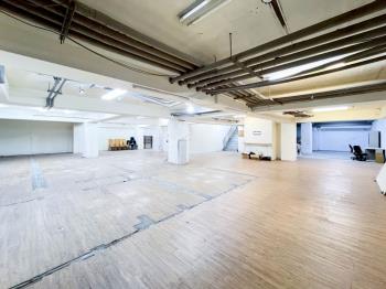 北屯松竹路角間店面