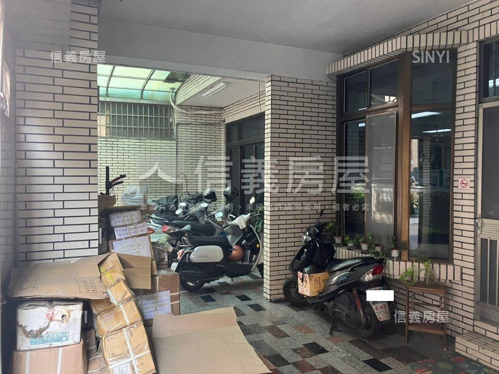 金華商圈約十米寬大坪店住房屋室內格局與周邊環境