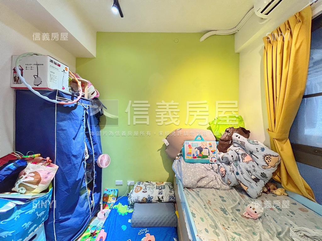 富宇悅峰兩房平面車位房屋室內格局與周邊環境