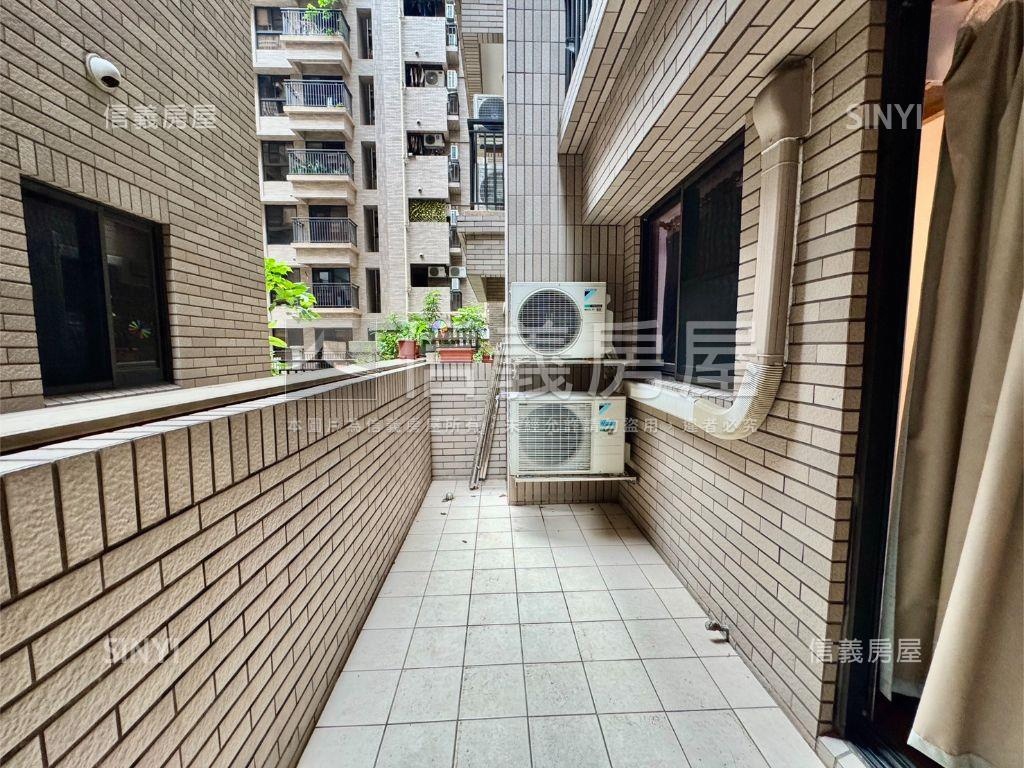 稀有近未來Ｇ０８兩房車位房屋室內格局與周邊環境