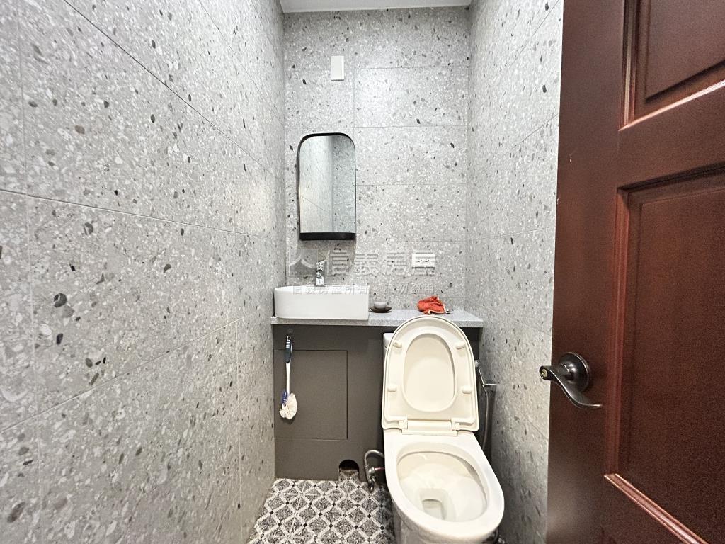 麗山國中低總價裝潢美寓房屋室內格局與周邊環境