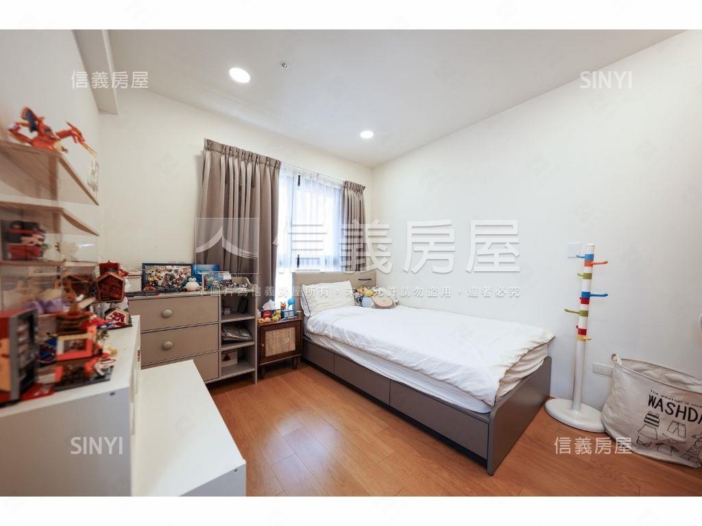 曙光之旅高樓三房平車房屋室內格局與周邊環境