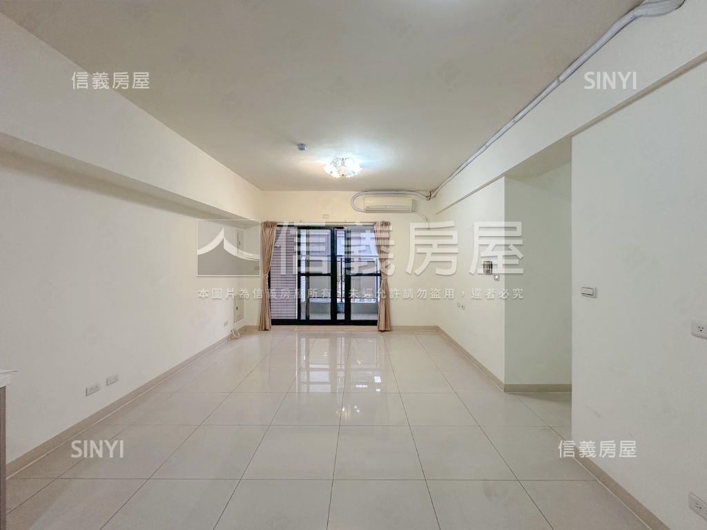 生態園區三房平車露台專用房屋室內格局與周邊環境