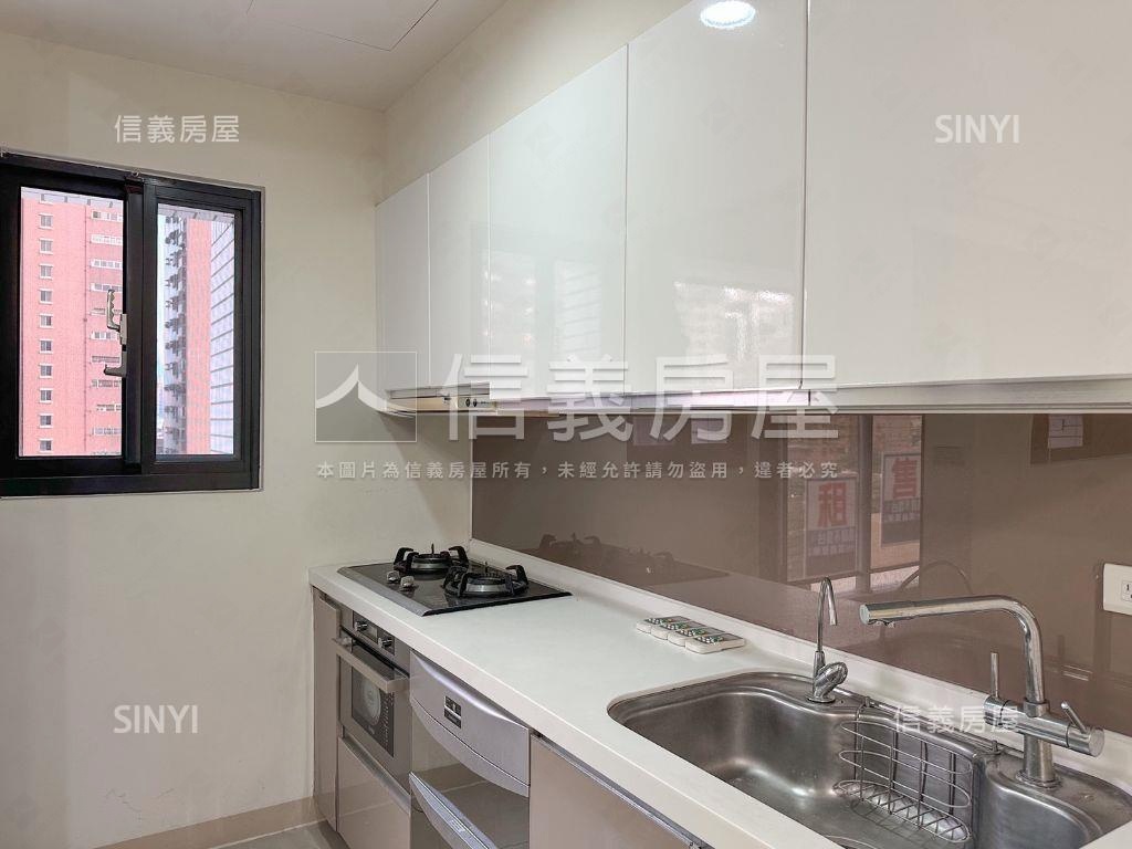 生態園區三房平車露台專用房屋室內格局與周邊環境