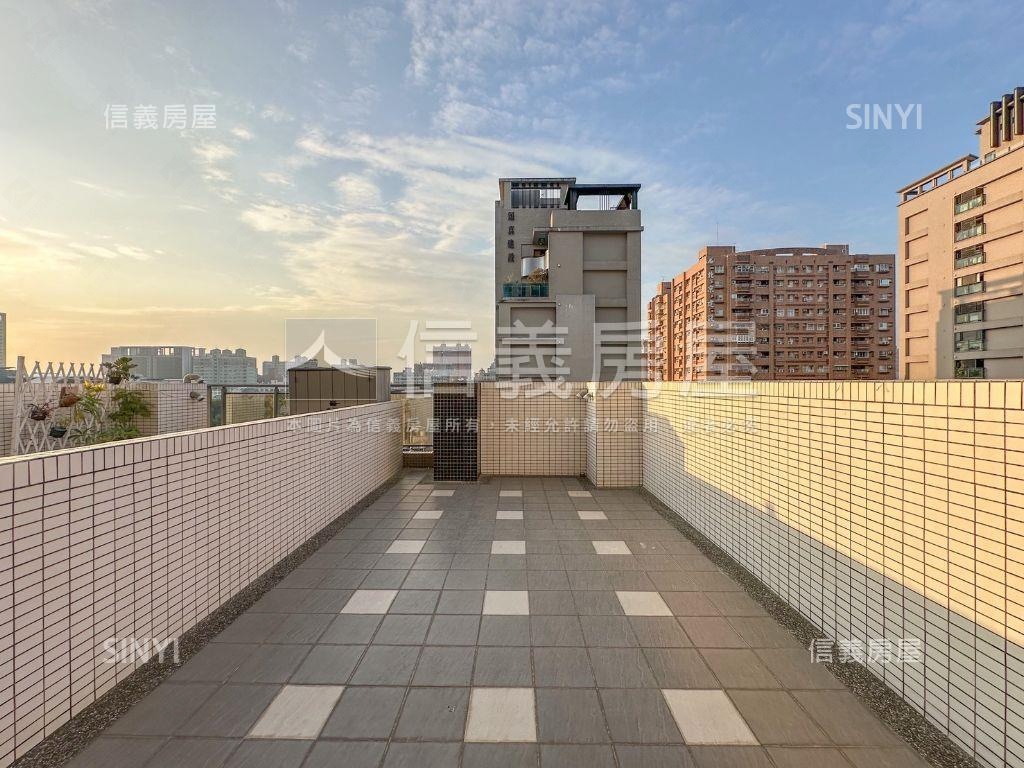 生態園區三房平車露台專用房屋室內格局與周邊環境