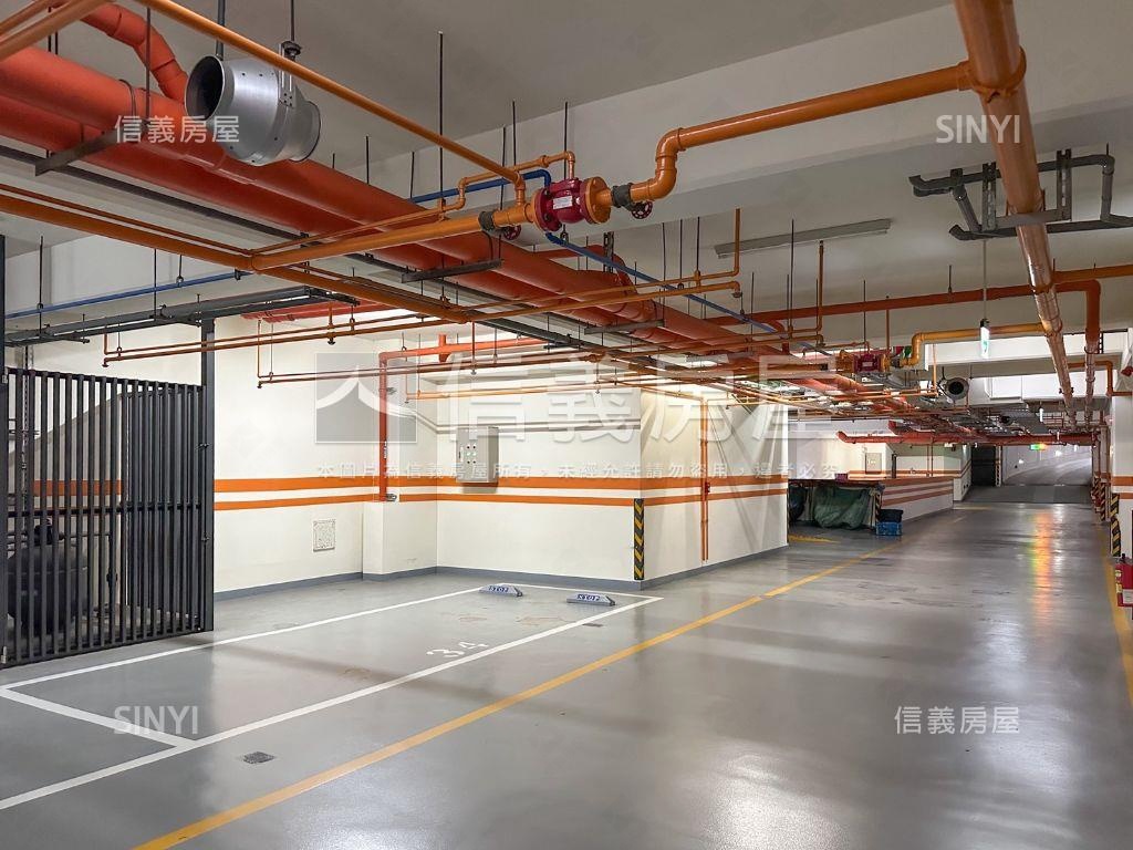 生態園區三房平車露台專用房屋室內格局與周邊環境