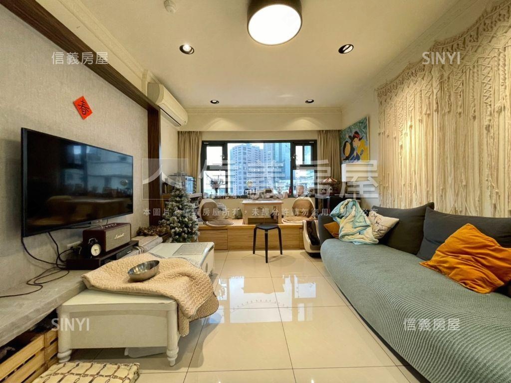 幸福誠售稀有兩衛坡平車位房屋室內格局與周邊環境