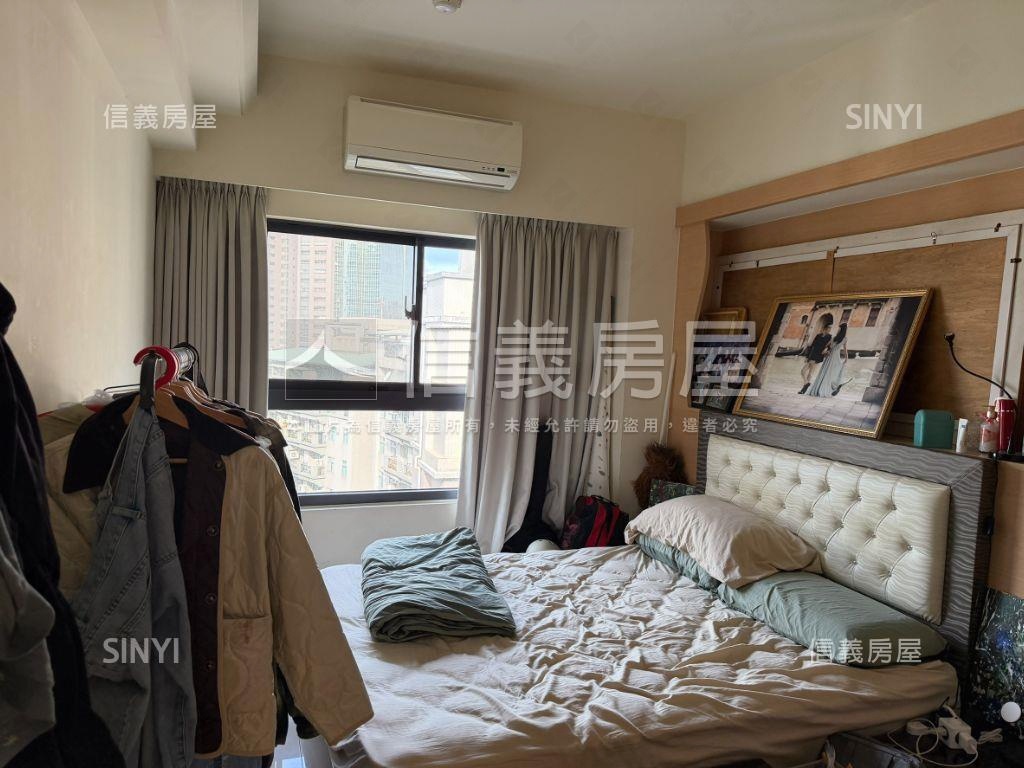 幸福誠售稀有兩衛坡平車位房屋室內格局與周邊環境