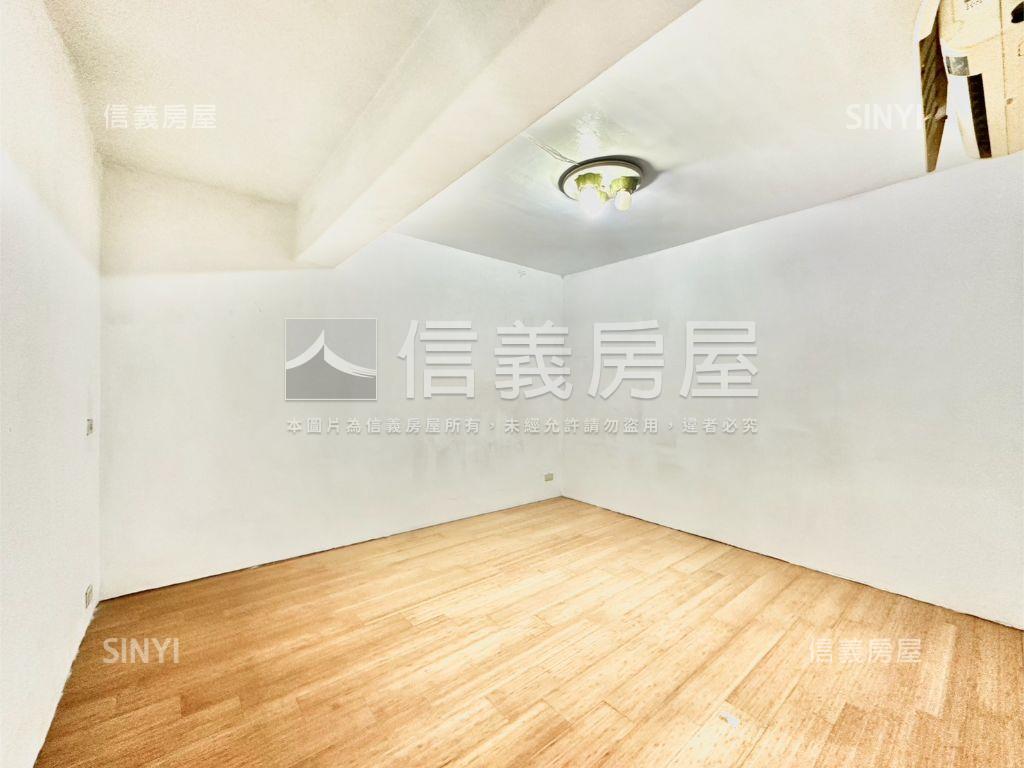 鬧中取靜方正３樓公寓房屋室內格局與周邊環境