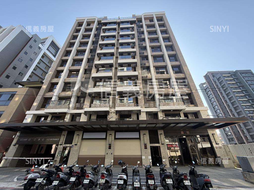 森聯ＬＩＦＥ森朗頂樓露臺房屋室內格局與周邊環境