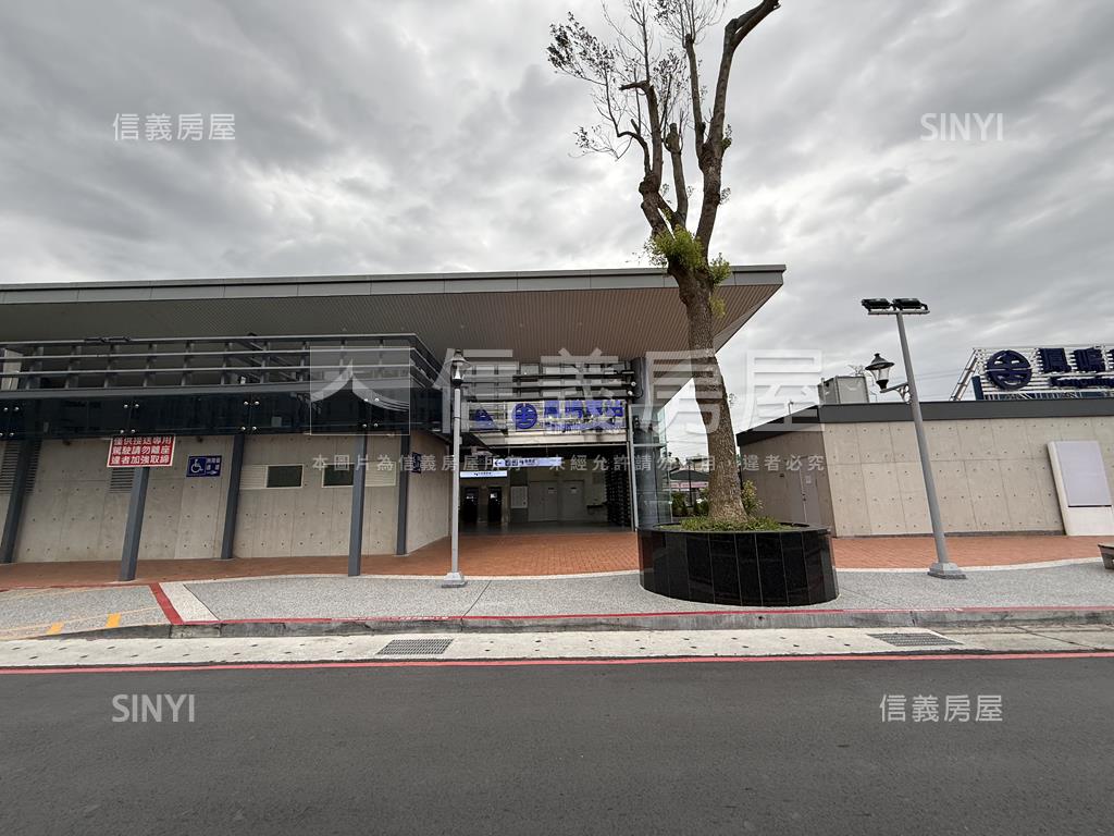 森聯ＬＩＦＥ森朗頂樓露臺房屋室內格局與周邊環境