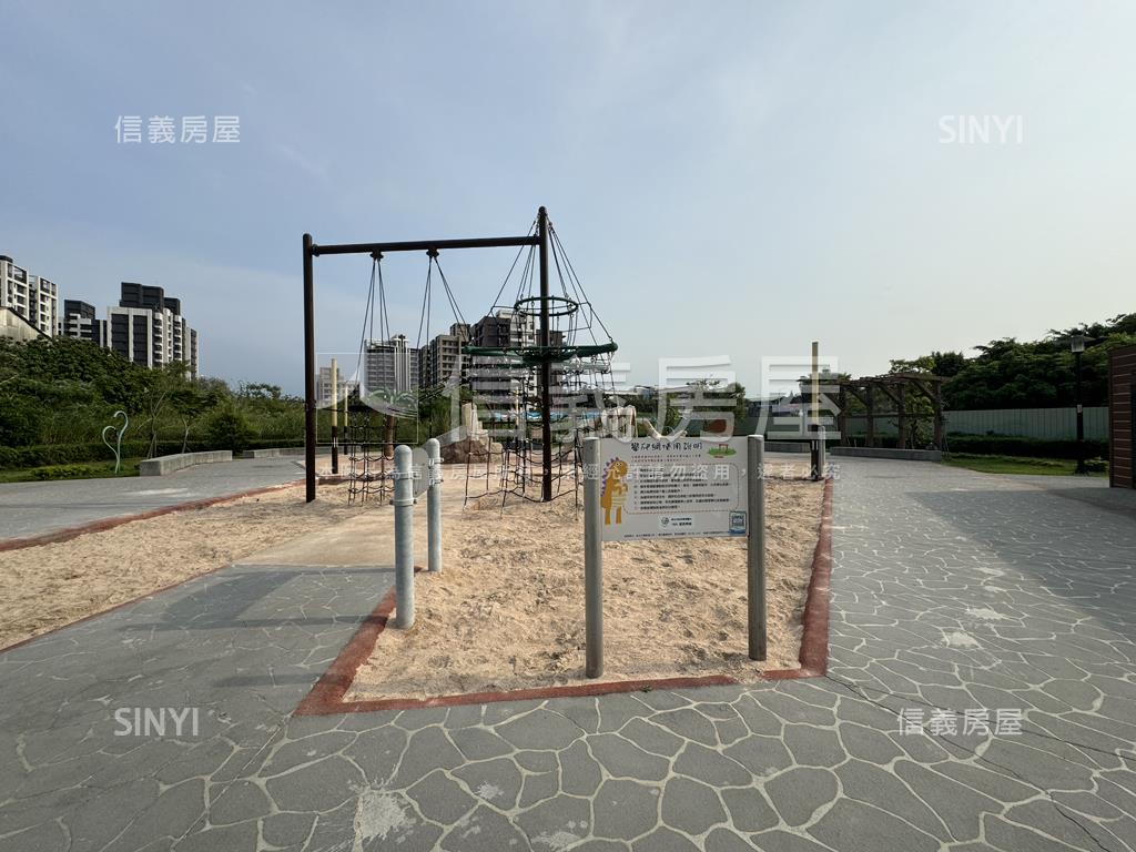 森聯ＬＩＦＥ森朗頂樓露臺房屋室內格局與周邊環境