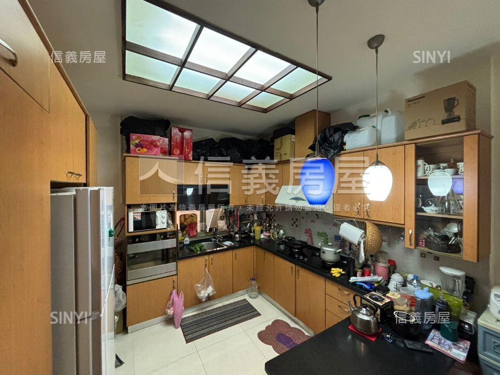 永隆爽文大地坪花園邊間墅房屋室內格局與周邊環境