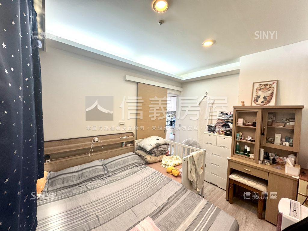 稀有邊間★低總價電梯兩房房屋室內格局與周邊環境