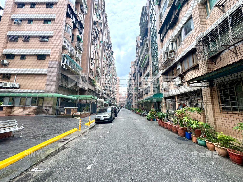 稀有邊間★低總價電梯兩房房屋室內格局與周邊環境