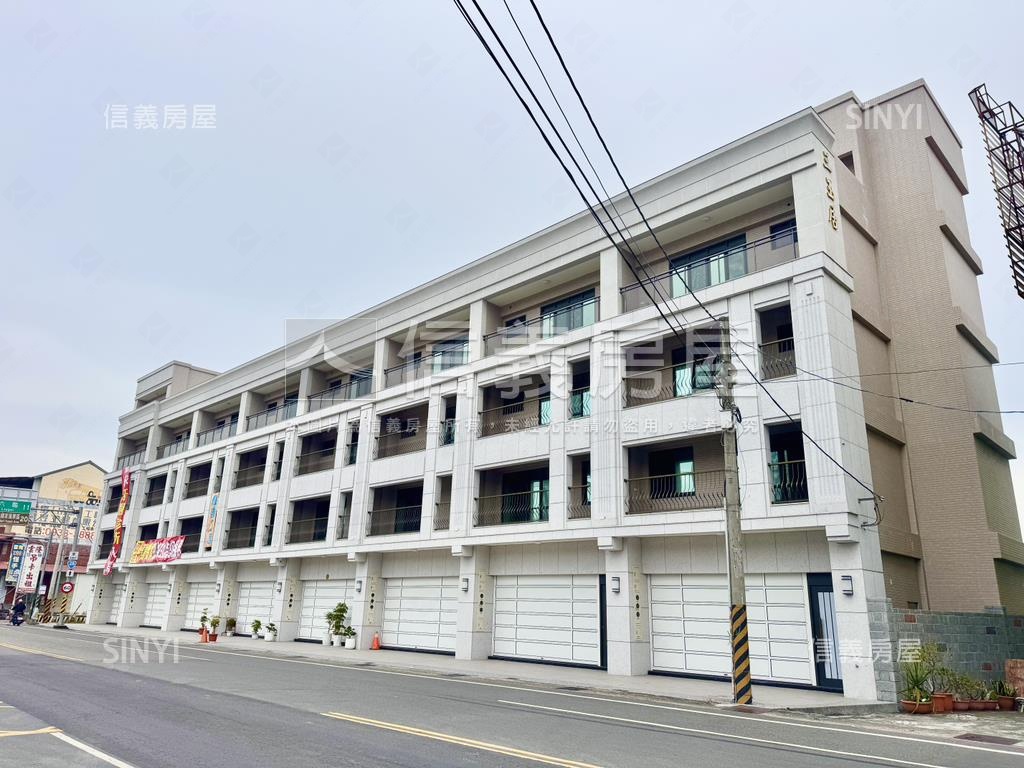 旗山典藏．電梯透店房屋室內格局與周邊環境