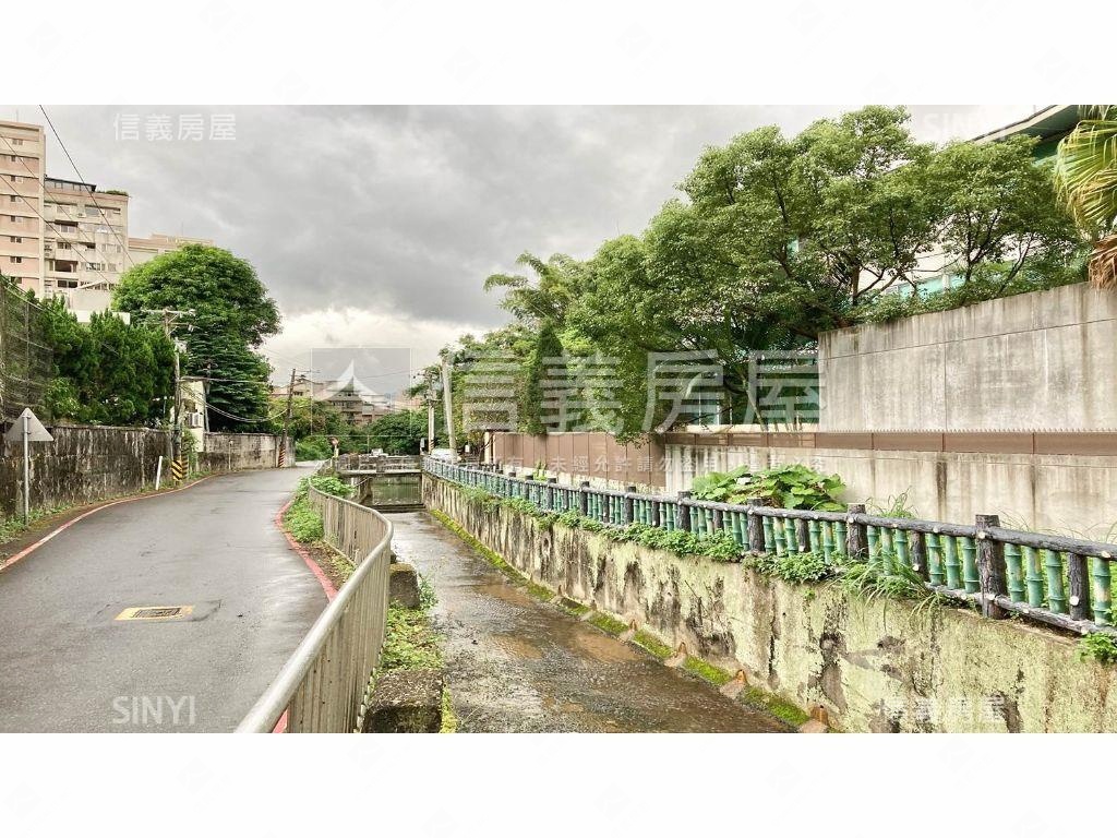天母土地＋有權狀溫室房屋室內格局與周邊環境