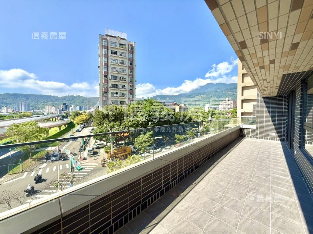 【新接】國泰華威豐年房屋室內格局與周邊環境