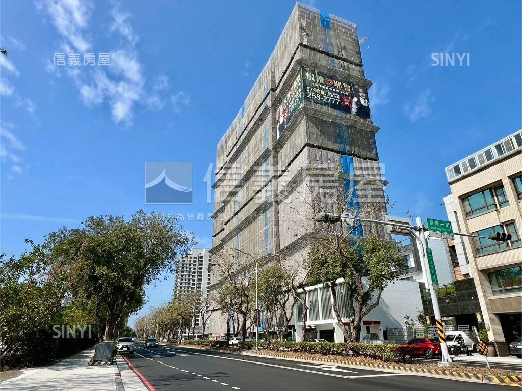 潤隆鉑悅稀有頂樓戶房屋室內格局與周邊環境